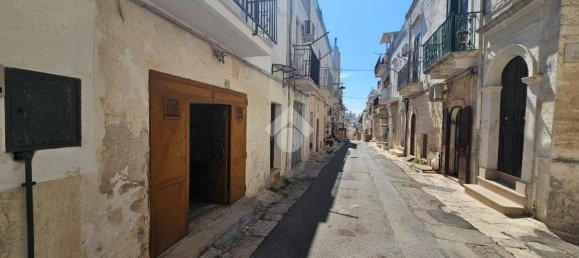 Гараж 30м² в Челье Мессапика, Италия № 265246 2