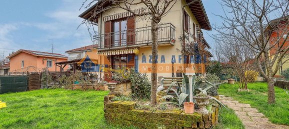 4-salle Maison à Caronno Varesino, Italy No. 38714 15