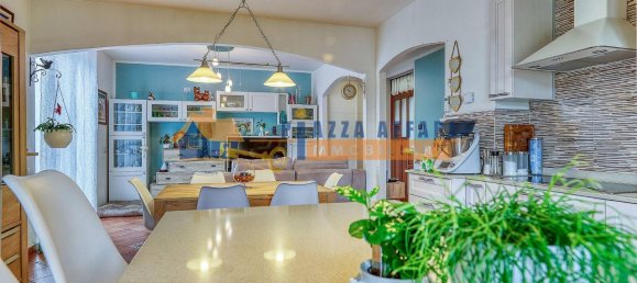 4-salle Maison à Caronno Varesino, Italy No. 38714 28