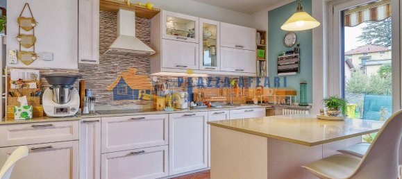 4-salle Maison à Caronno Varesino, Italy No. 38714 19