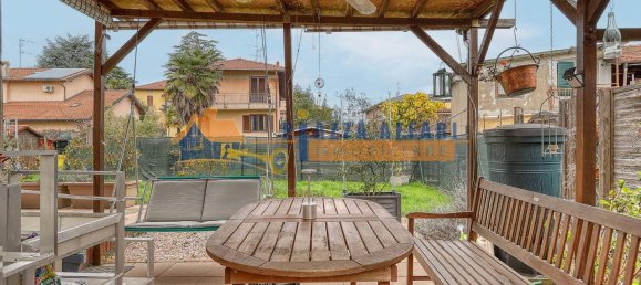 4-salle Maison à Caronno Varesino, Italy No. 38714 11