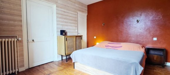 4 Schlafzimmer Haus in Niort, France, Nr. 301624 8