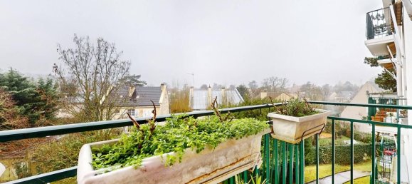 4 bedrooms Apartment in Versailles, France No. 174174 20