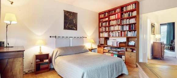 4 bedrooms Apartment in Versailles, France No. 174174 8
