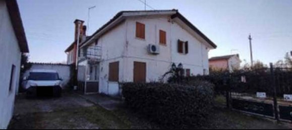 3 bedrooms Apartment in Zero Branco, Italy No. 376172 11