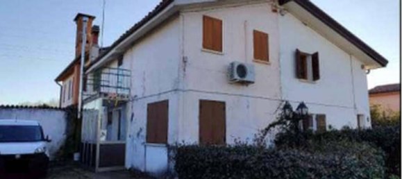 3 bedrooms Apartment in Zero Branco, Italy No. 376172 9