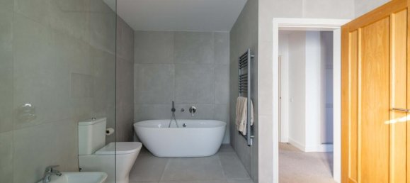 5 bedrooms Villa in Budens, Portugal No. 131849 29