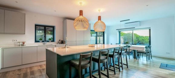 5 bedrooms Villa in Budens, Portugal No. 131849 9