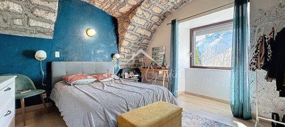 3 bedrooms House in Aveyron, France No. 303465 13