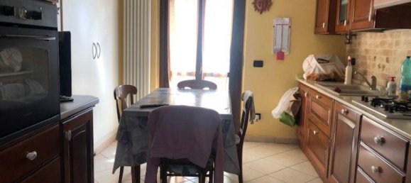 3غرفة شقة في Castiglione d'Adda, Italy رقم 6755 5