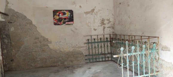 4 rooms House in Arezzo, Italy No. 207764 2