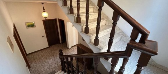 Casa de 6 divisões em Empoli, Italy N.º 301697 25