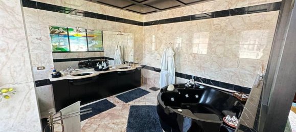 8غرفة فيلا في Pozzo d'Adda, Italy رقم 142878 26