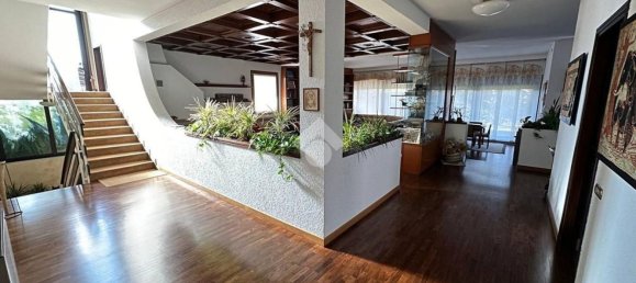 8غرفة فيلا في Pozzo d'Adda, Italy رقم 142878 5