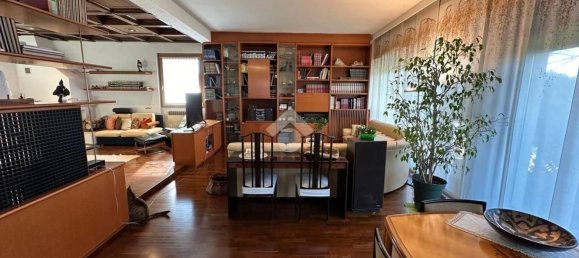 8غرفة فيلا في Pozzo d'Adda, Italy رقم 142878 16