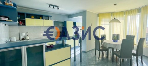 Квартира с 3 спальнями в Равда, Болгария № 800 3