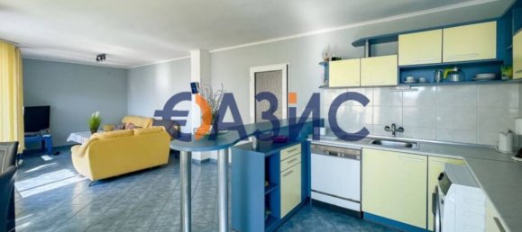 Квартира с 3 спальнями в Равда, Болгария № 800 4