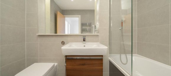 1 bedroom Apartment in London, United Kingdom No. 12731 6