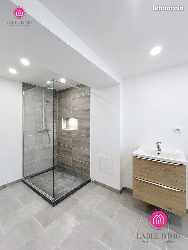 3 غرف نوم منزل في Escautpont, France رقم 270147