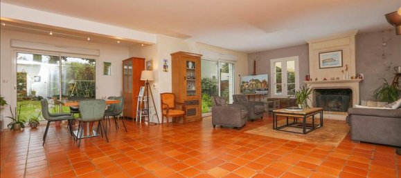 5 bedrooms House in Saint-Avertin, France No. 342610 2