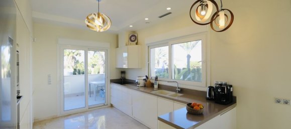 5 غرف نوم فيلا في La Zenia, Spain رقم 189240 13