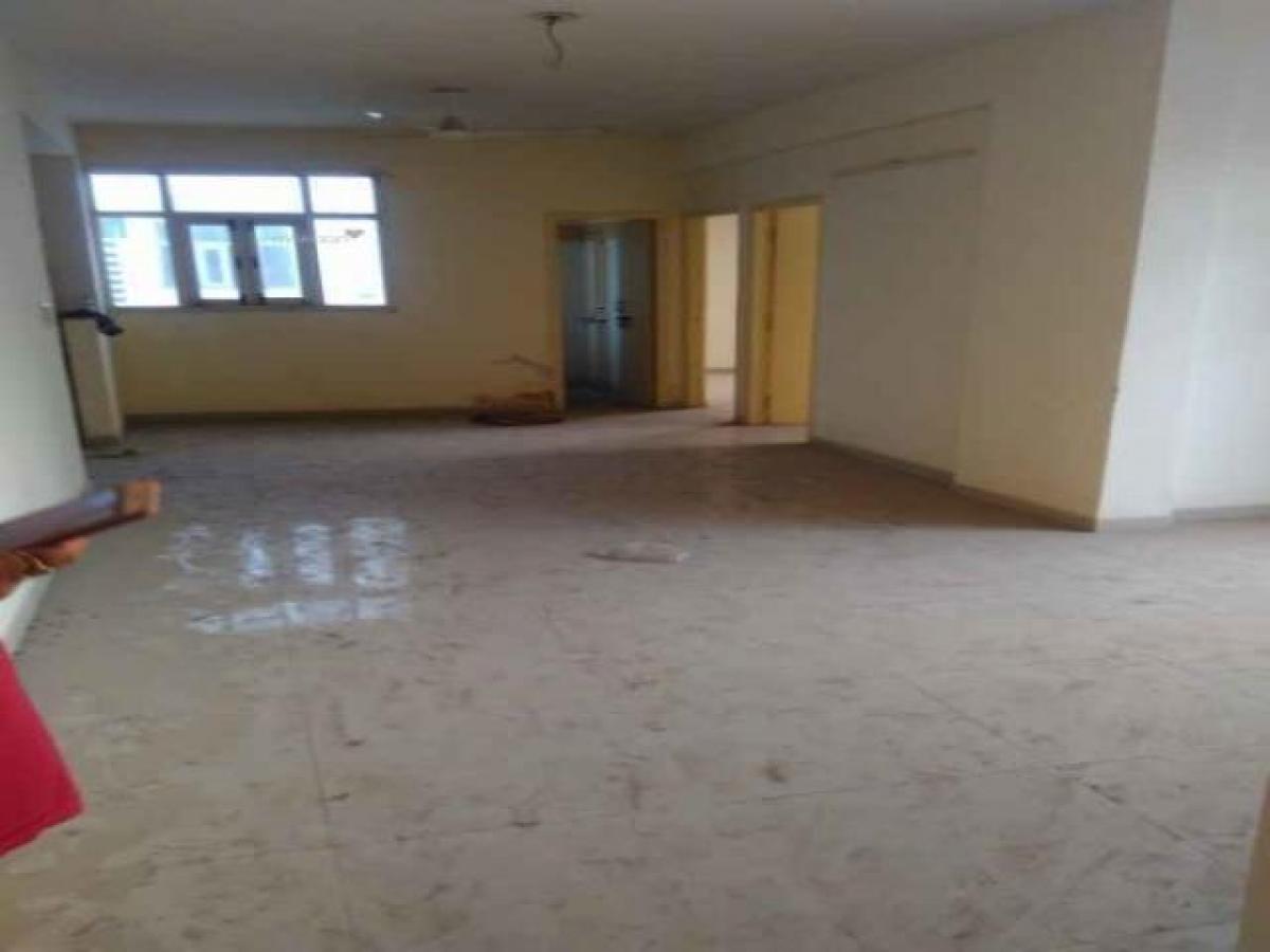 2 bedrooms House in Faridabad, India No. 21986