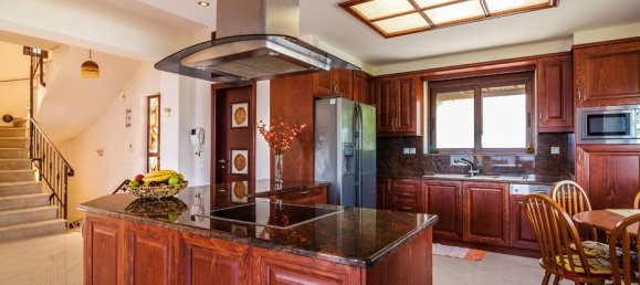 3 bedrooms Villa in Chania, Greece No. 5972 6