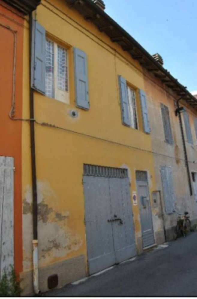 2 rooms Apartment in Crevalcore, Italy No. 97443