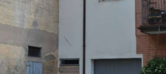 2 rooms Apartment in Crevalcore, Italy No. 97443 4