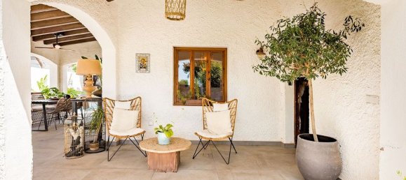 5 bedrooms Townhouse in Alicante, Spain No. 185147 5