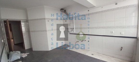 3 Schlafzimmer Wohnung in Vila Franca de Xira, Portugal, Nr. 87217 10