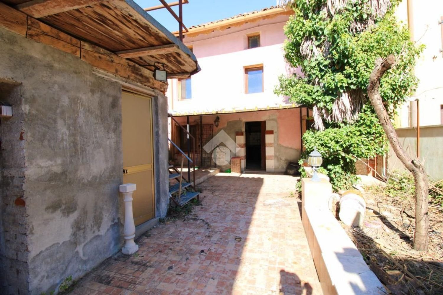 3 chambres Maison à Udine, Italy No. 358367