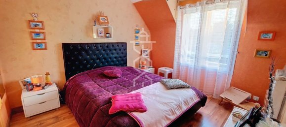 Casa de 3 dormitorios en Hennebont, France No. 99830 8