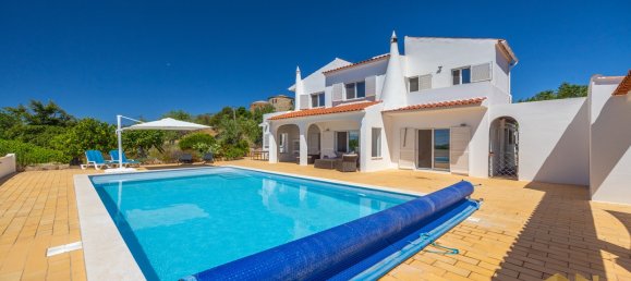 3 bedrooms Villa in Faro, Portugal No. 217761 3