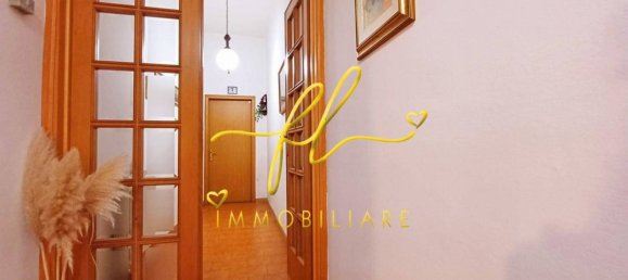 2 bedrooms House in Castagneto Carducci, Italy No. 11908 8