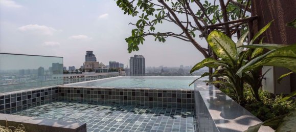 Studio à condo à Watthana, Thailand No. 9992 11