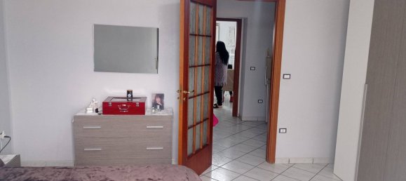 2 bedrooms Apartment in Naples, Italy No. 315903 6