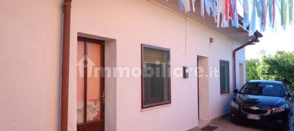3 bedrooms House in Genivolta, Italy No. 158344 3