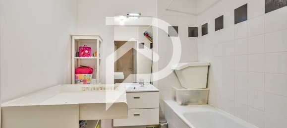 2 bedrooms Apartment in Seine-Saint-Denis, France No. 140298 11