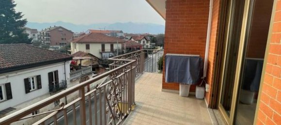 4 rooms Apartment in Druento, Italy No. 14816 2
