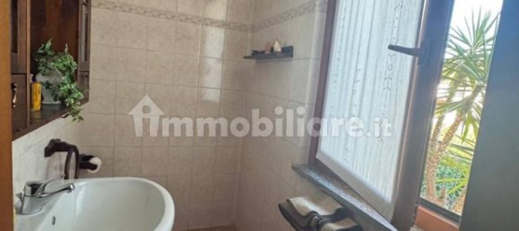 Дом с 4 спальнями в Гаджано, Италия № 264592 16