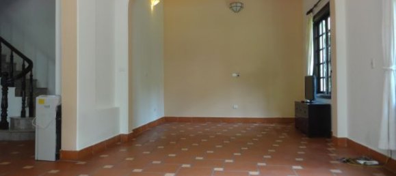 5 bedrooms Villa in Tay Ho, Vietnam No. 3860 4