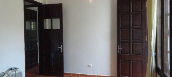 5 bedrooms Villa in Tay Ho, Vietnam No. 3860 12