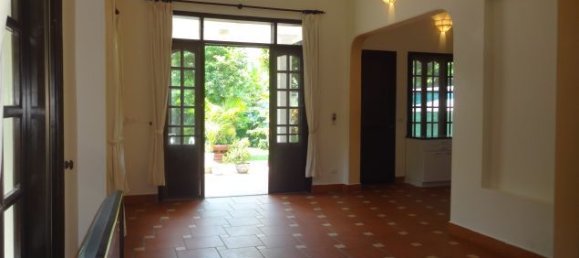 5 bedrooms Villa in Tay Ho, Vietnam No. 3860 5