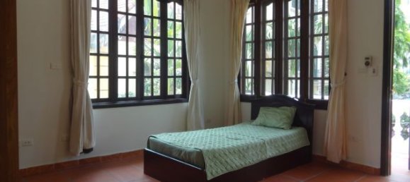 5 bedrooms Villa in Tay Ho, Vietnam No. 3860 18