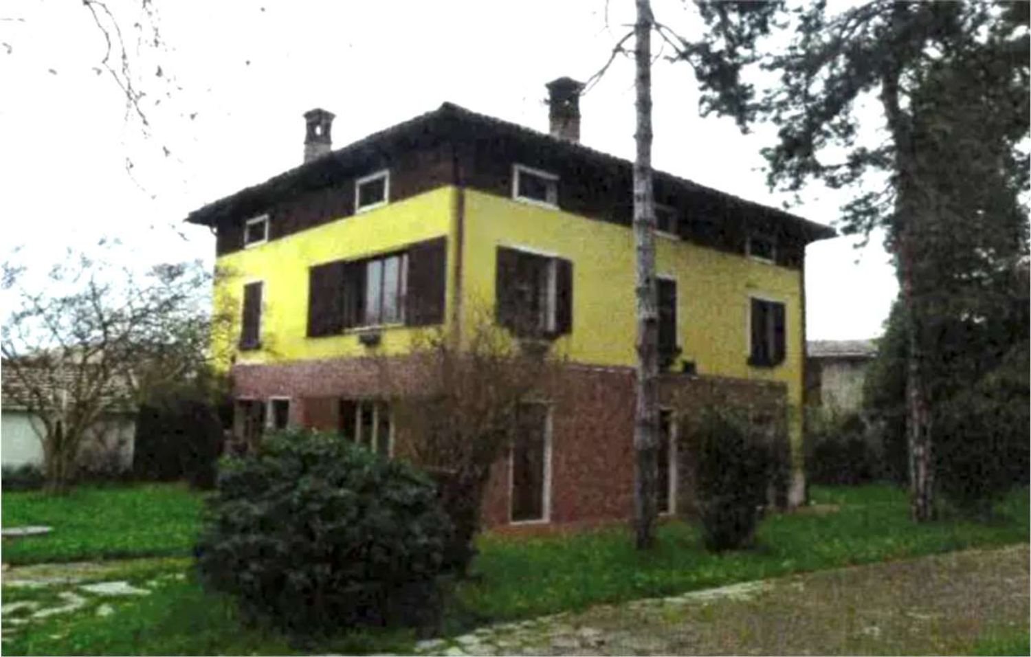 16 rooms House in Alessandria, Italy No. 188735