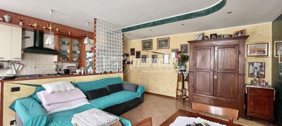 Apartamento de 2 habitaciónes en Calco, Italy No. 227656 11