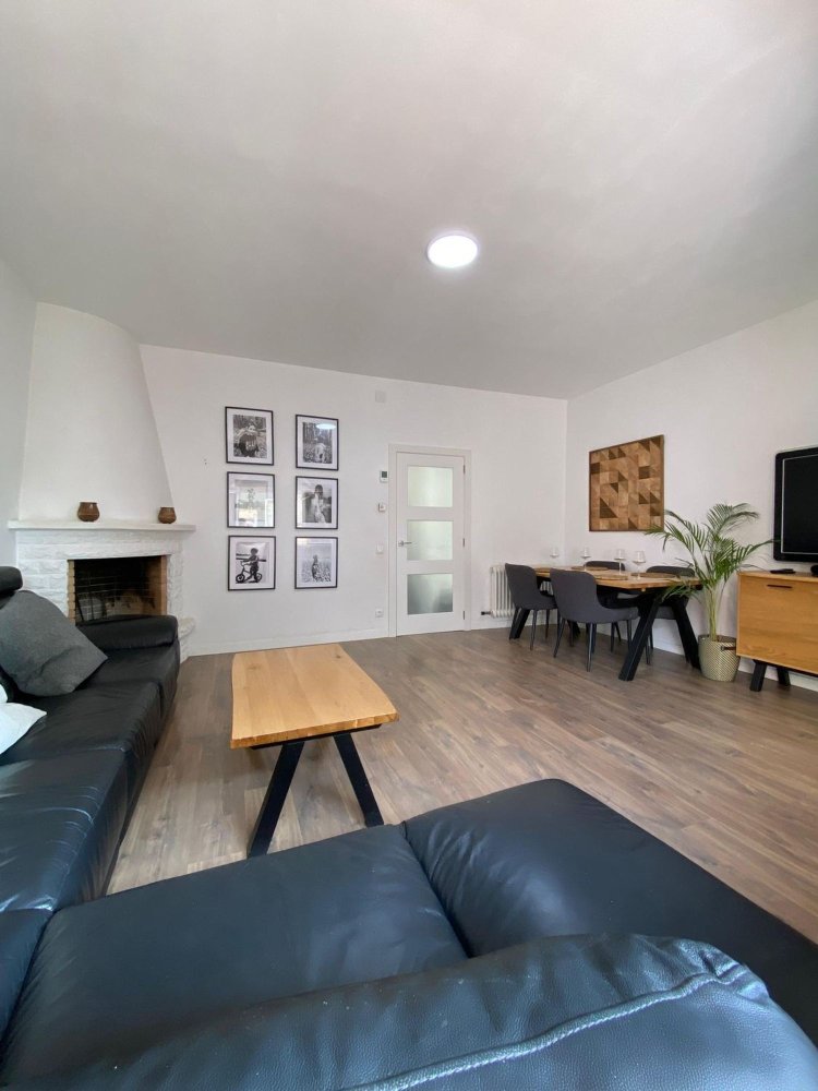 4 Schlafzimmer Doppelhaus in Cerdanyola Del Valles, Spain, Nr. 193783