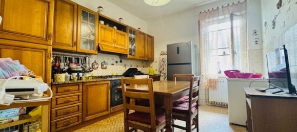 Casa T6 em Castelnuovo Magra, Italy N.º 320491 11