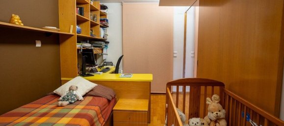4 Schlafzimmer Haus in Figueres, Spain, Nr. 113561 24